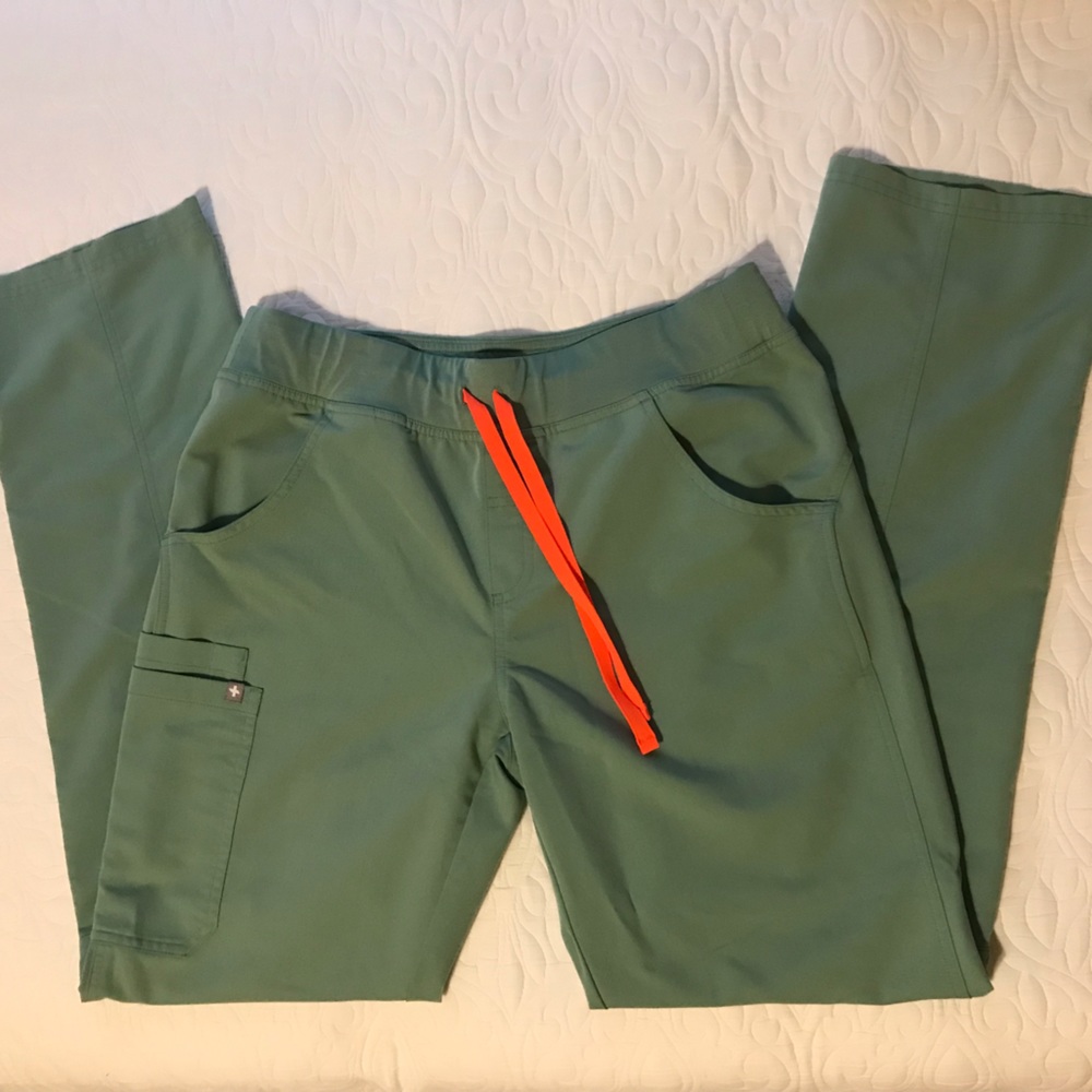 Figs Jade scrub pants